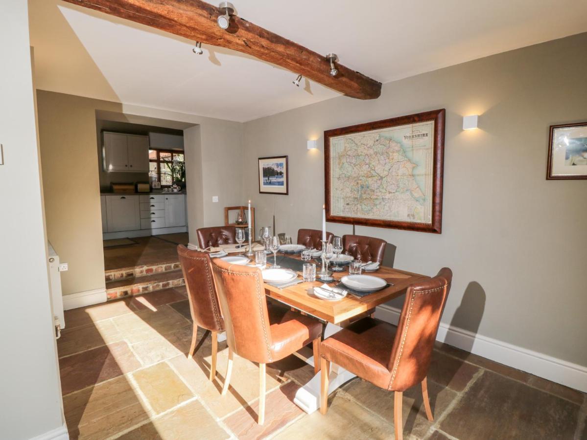 Woodside Barn Villa Thirsk Exterior foto